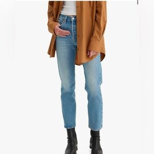 Levi’s Wedgie Straight Jeans